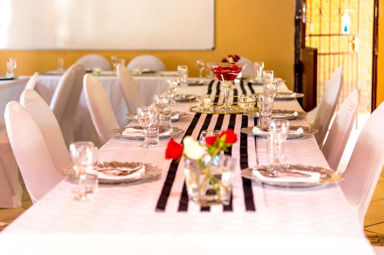 Riverton Manor Centurion Luaran gambar