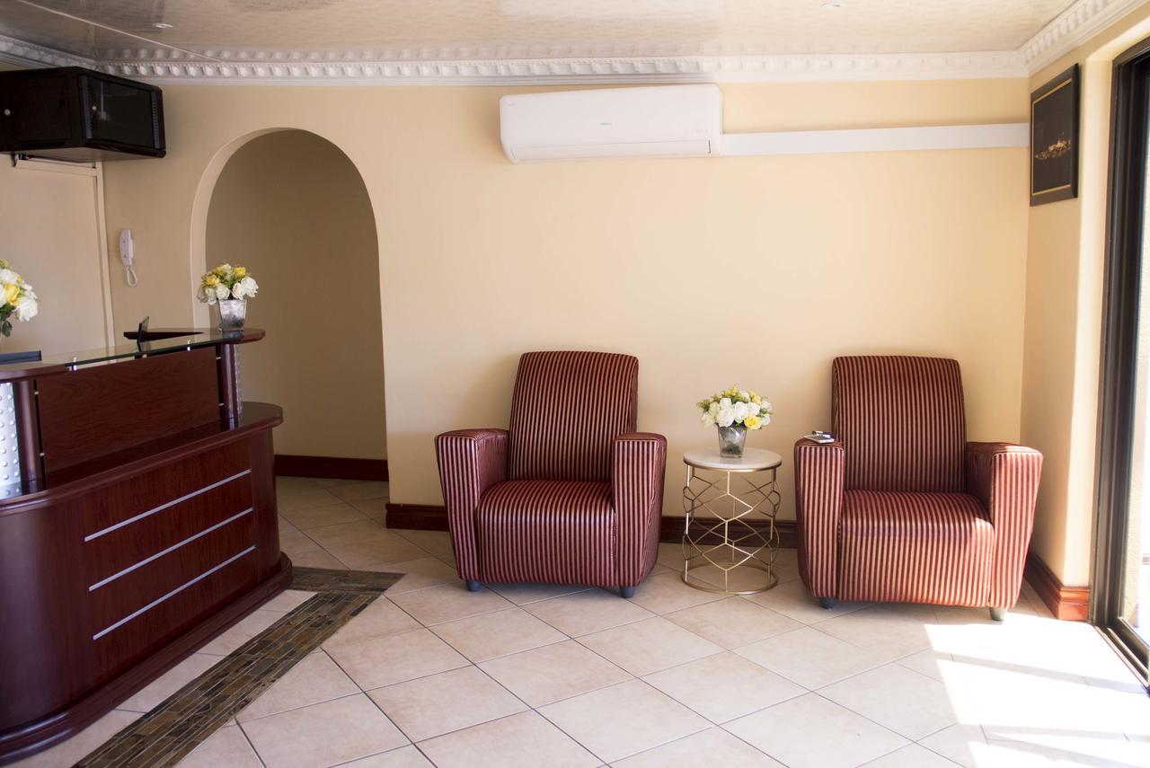 Riverton Manor Centurion Luaran gambar