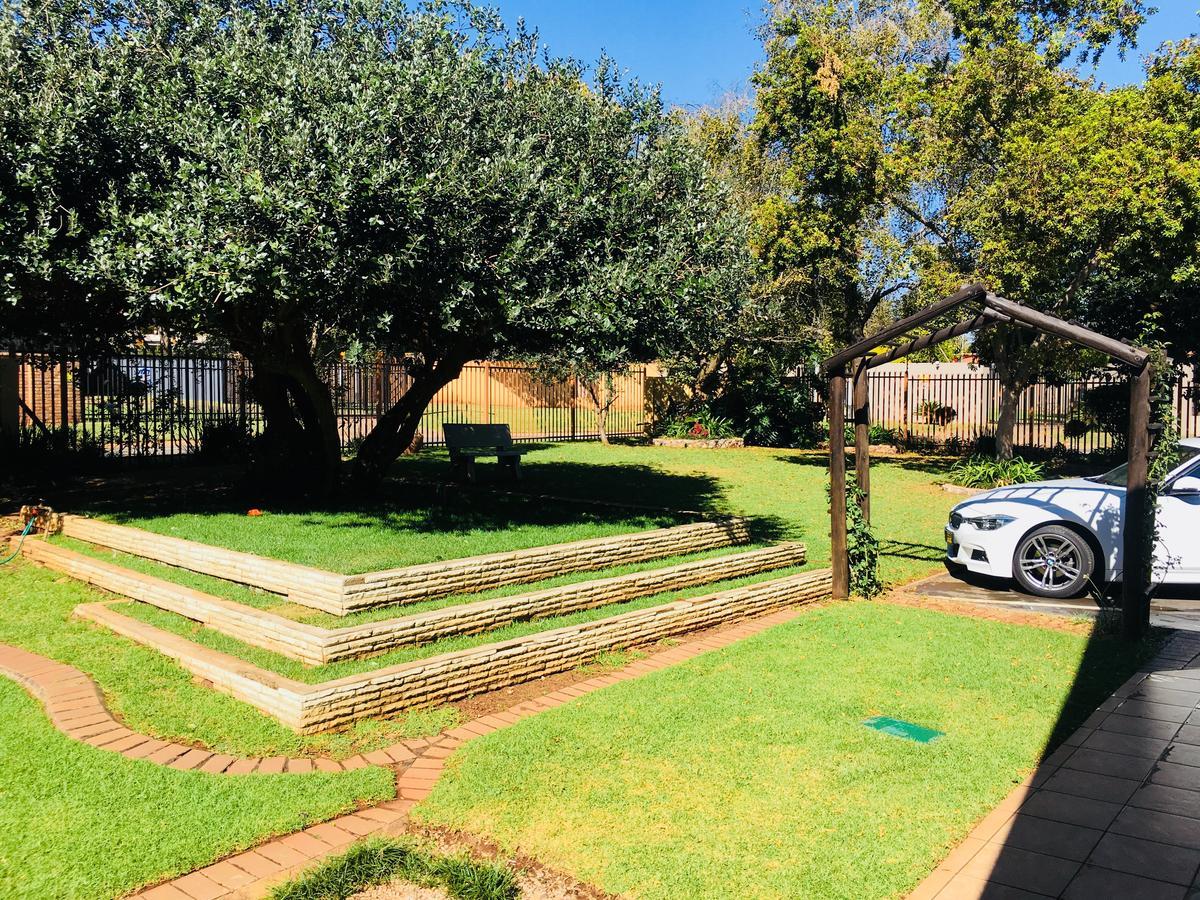 Riverton Manor Centurion Luaran gambar