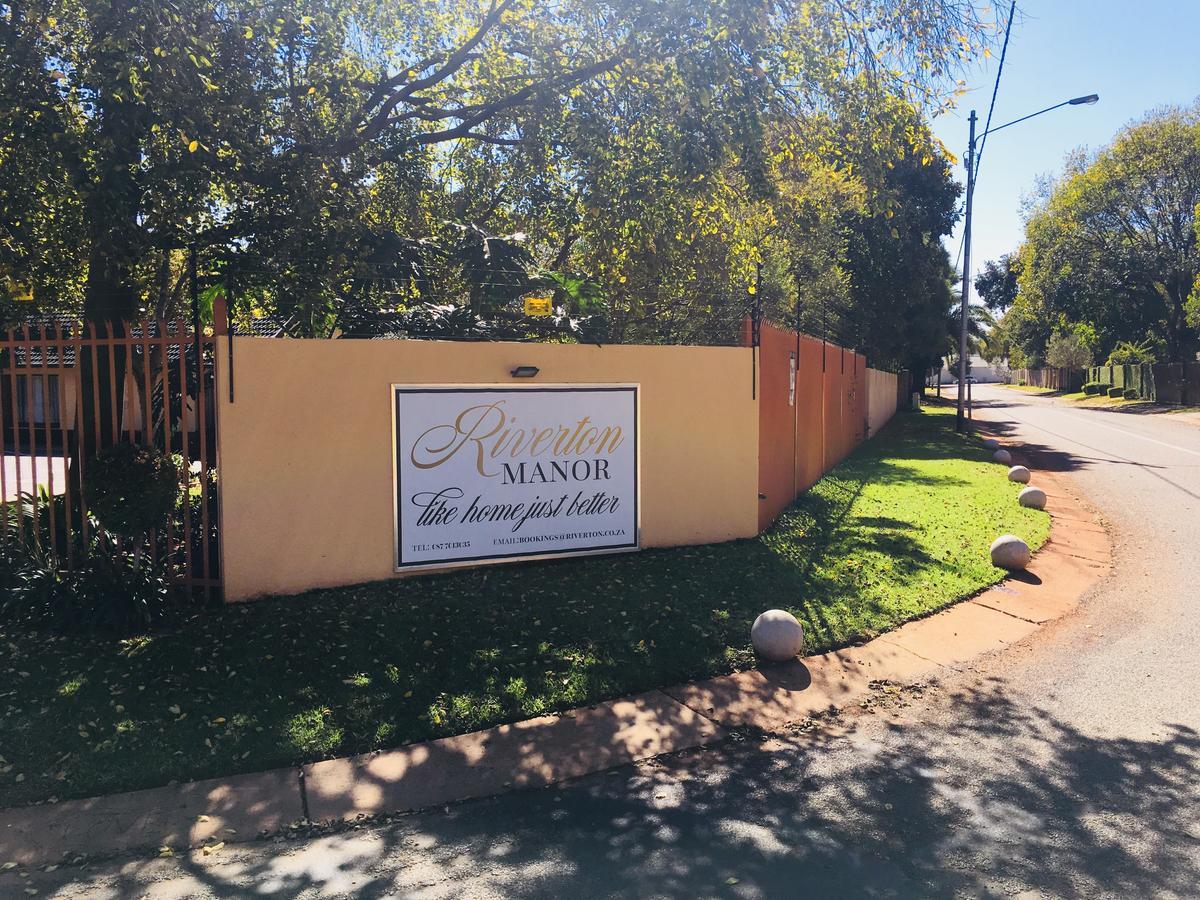 Riverton Manor Centurion Luaran gambar