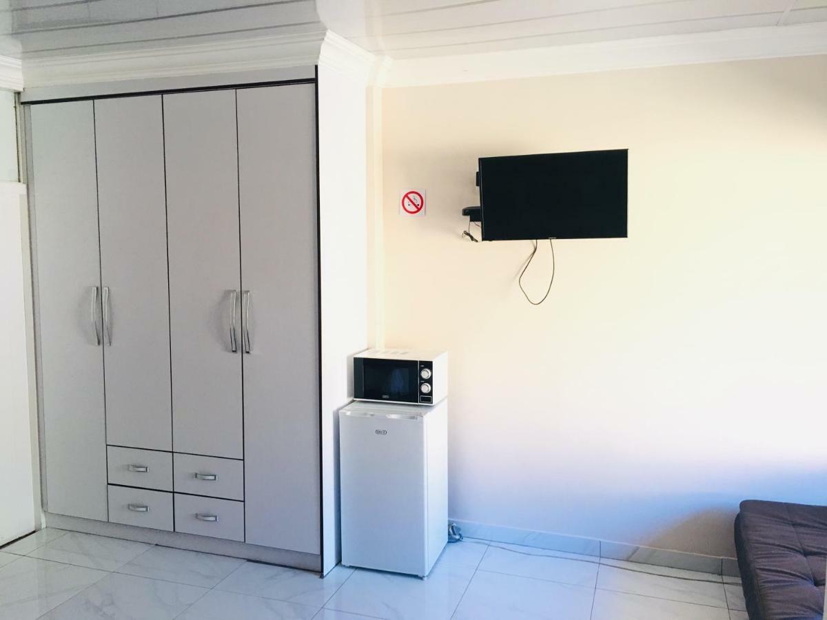 Riverton Manor Centurion Luaran gambar